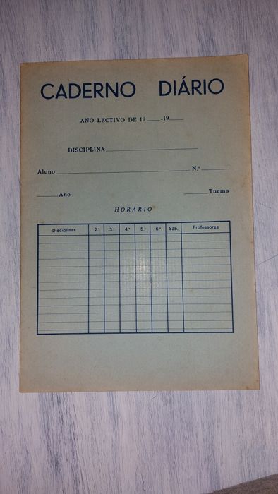 Artigos escolares antigos