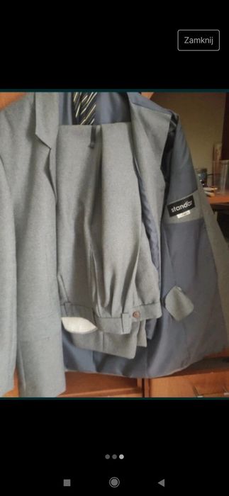 Garnitur meski szary