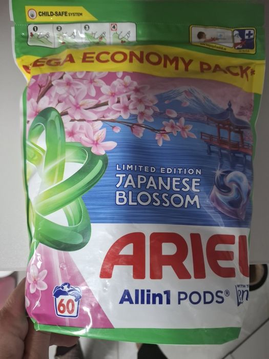 Ariel z lenorem kapsułki
