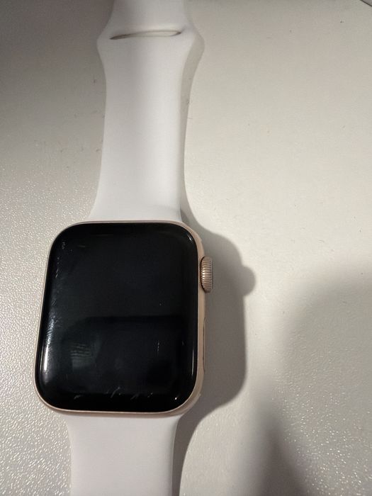 Apple watch 4 чистые