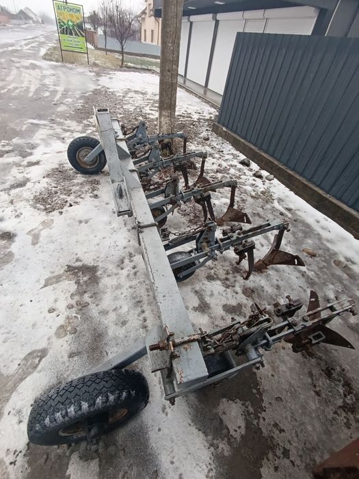 Культиватор міжрядний просапний