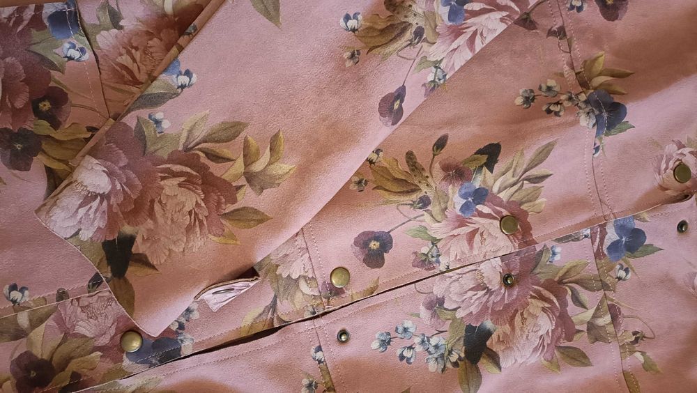 casaco florido camurça lindíssimo