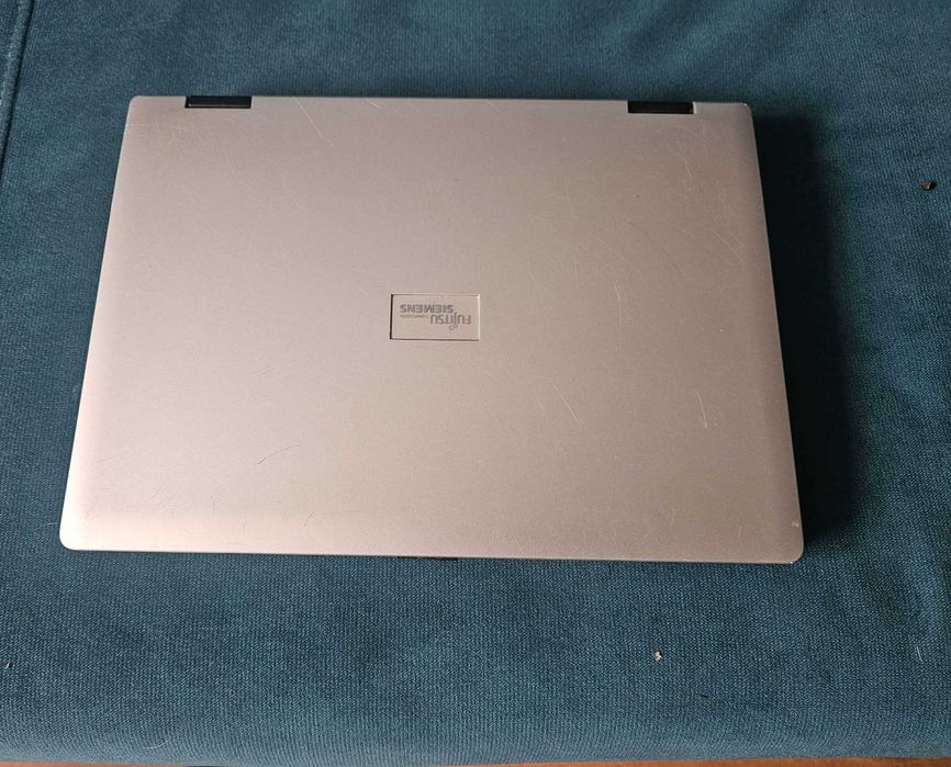 Fujitsu Siemens Amilo Li2727 15,4" | 160GB | Windows 7 Pro | Sprawny