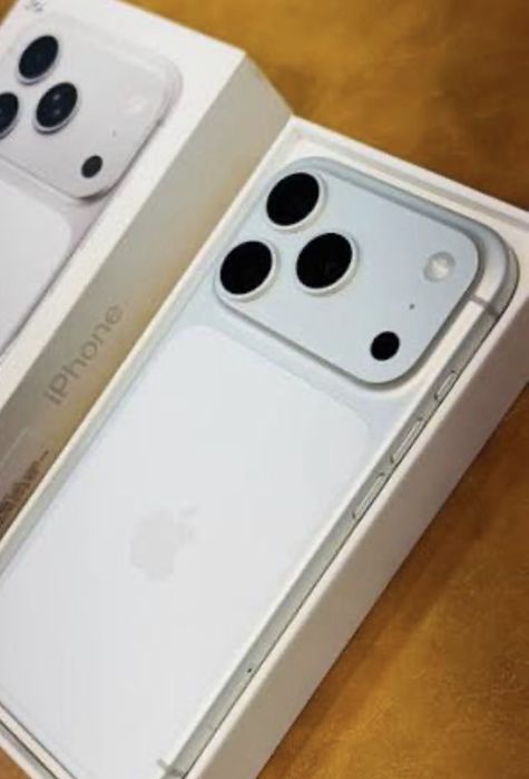 Apple iPhone 17 Pro 256GB Branco/Silver NOVO 0 ciclos c/caixa e garantia