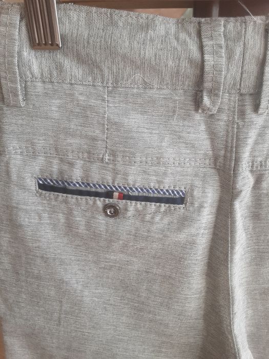 Eleganckie spodenki chłopięce r.146  stan idealny/ regulacja w pasie