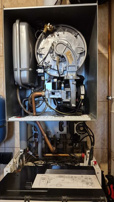 Kocioł Viessmann Vitodens 200 i Zasobnik EWS 160
