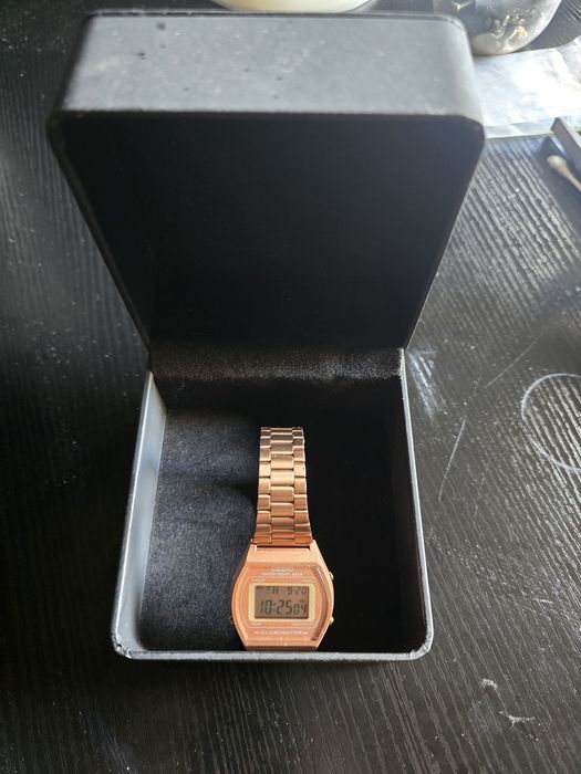Relógio casio B640wc Rose Gold por 29 euros