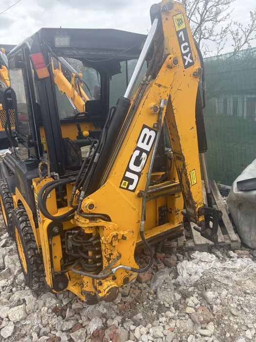 Продам мініекскаватор JCB 1сх