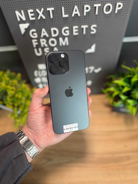 Apple Iphone 16 Pro Max 256 GB Black Titanium Neverlock