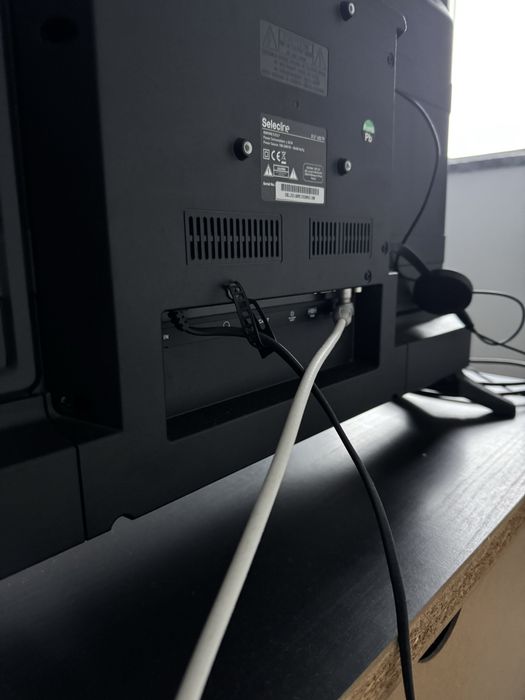 Tv lcd led 32 polegadas usada em segunda habitacao