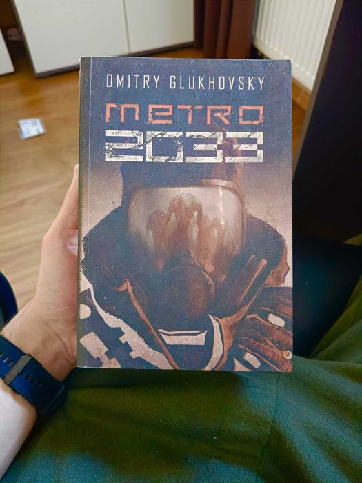 Książka Metro 2033 Dmitry Glukhovsky