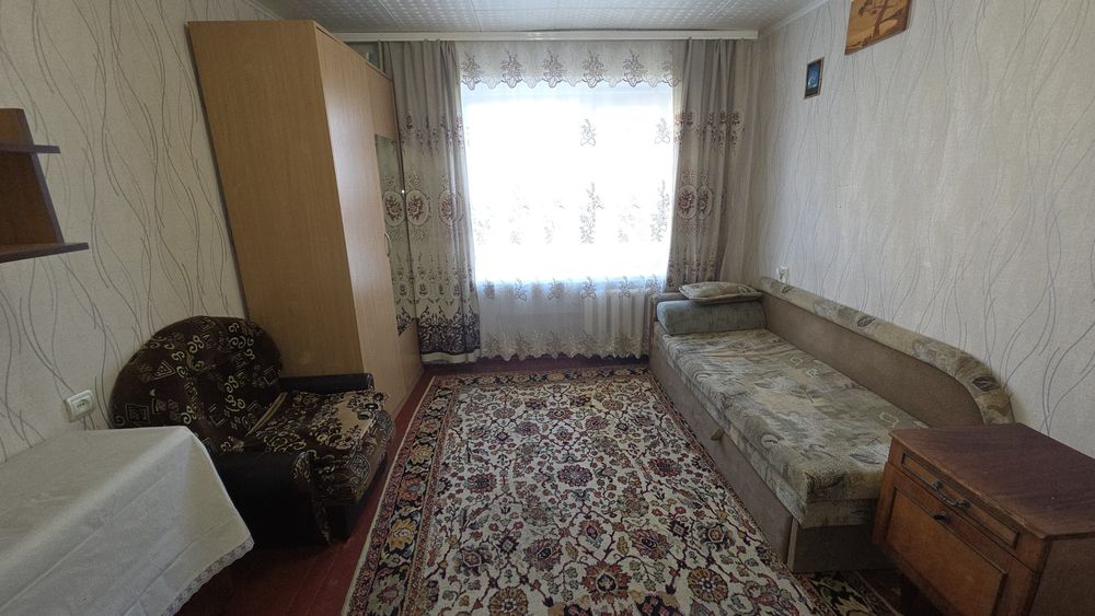 Оренда кімнати в гуртожитку на Київській