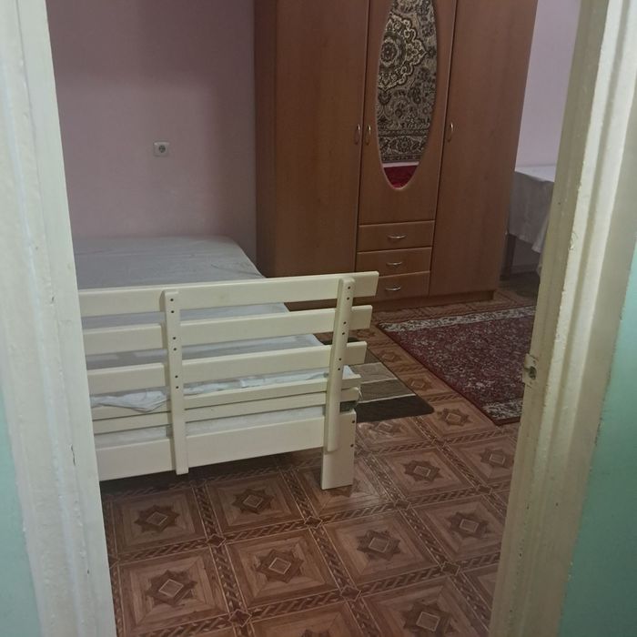 Гарна однокімнатна квартира в Херсоні . Вікна на Миколаїв .