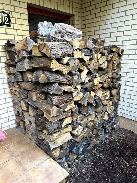 DREWNO KOMINKOWE Suche Drzewo do Kominka Sezonowane 3 lata Grab Buk