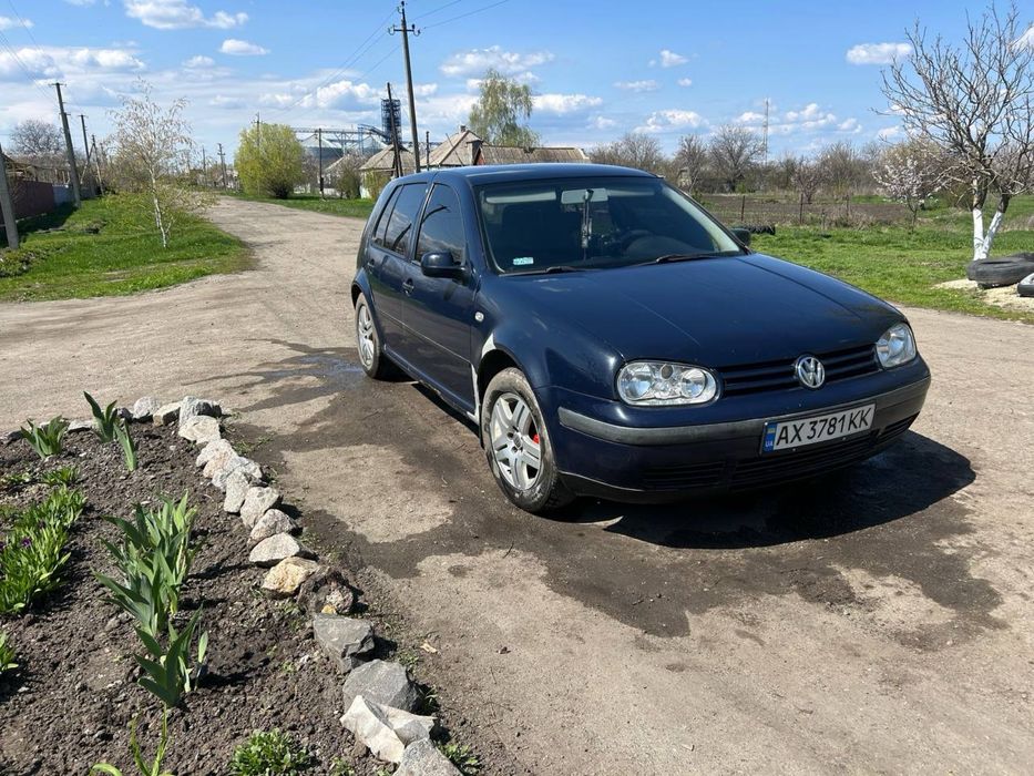 Продам VOLKSWAGEN Golf