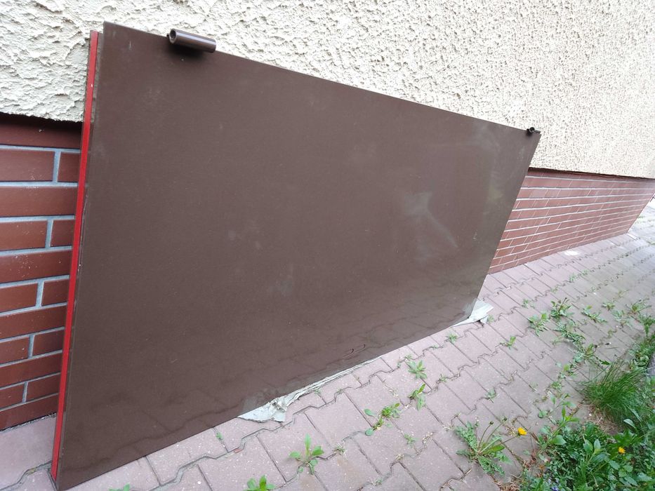 Drzwi techniczne porta