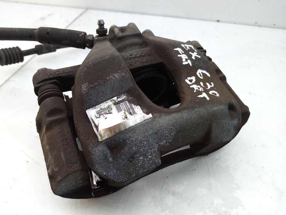 Pinça travão / maxila de travão frente direita PEUGEOT 3008 I (0U_)