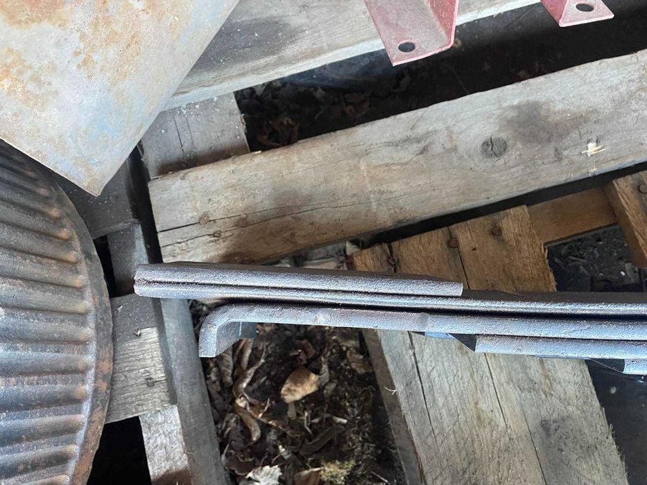 Продам ресору передню ЗІл-130