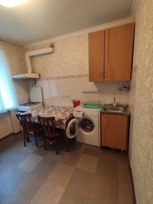 Юрія Литвинського 84, оренда 1-к квартири, метро Бориспільська, газ!