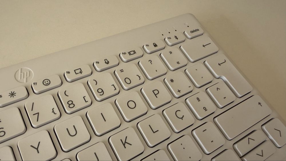 Teclado Bluetooth Compacto HP 350 para Vários Dispositivos