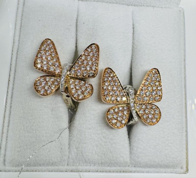 Золоті сережки 750 проби з натуральними діамантами 1.95 карат.