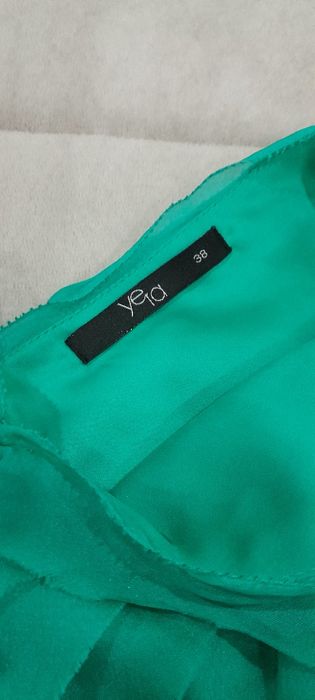 Vestido verde comfortavel e elegante