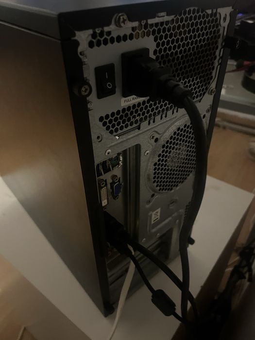 Computador torre
