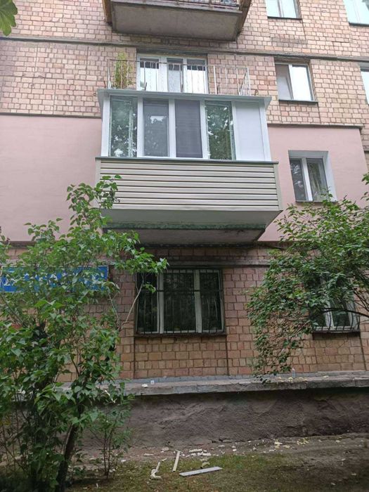 Внутрішня / Зовнішня обшивка балкона Київ Дарницький р-н ЛОЯЛЬНІ ЦІНИ