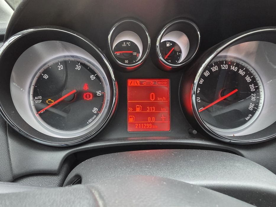 Opel Astra j kombi 1.6 CDTI SPORT TOURER