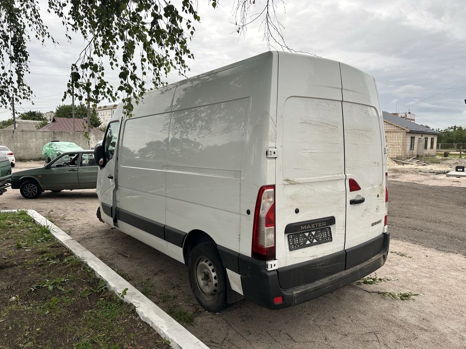 Renault master 4 двері четверть рено мастер