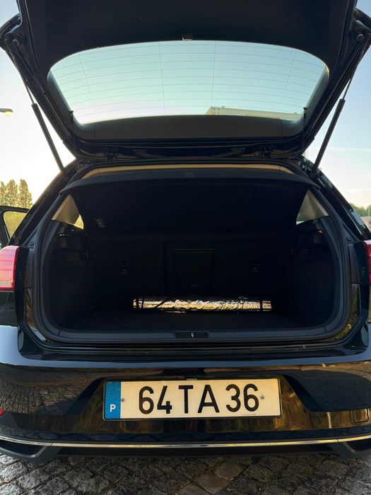 VW Golf VII (7,5) 1.6 TDI 115cv Comfortline | Manutenção Certificada