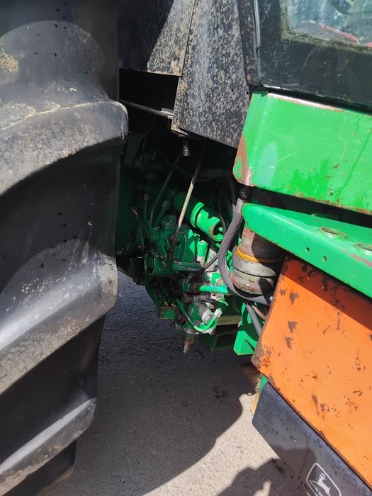 JOHN deere 4955.