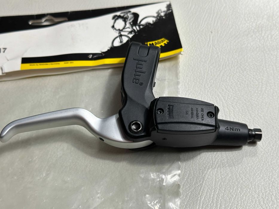Magura 54 - klamka Magura Julie 05