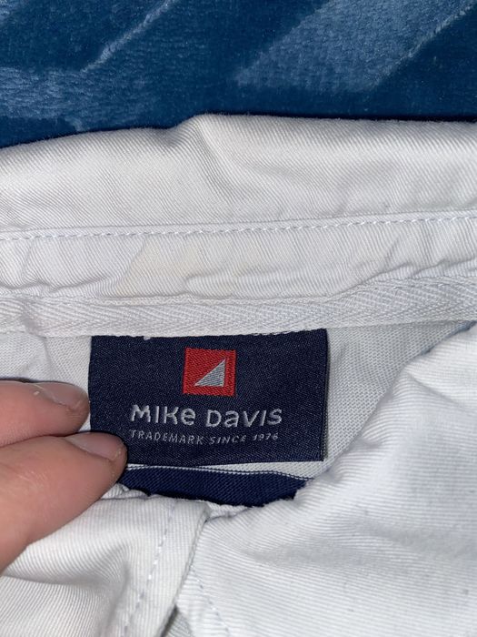 Camisola mike davis as riscas