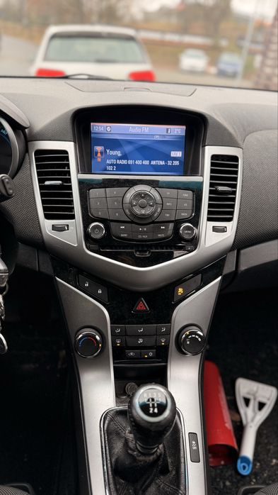 Chevrolet Cruze 1.8 benzyna, 2012 r.