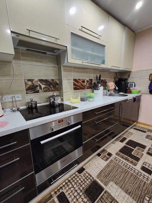 Продам 3 комнатная квартира Залютино. Капремонт