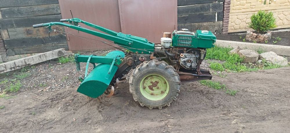 Продам мотоблок 8л.с