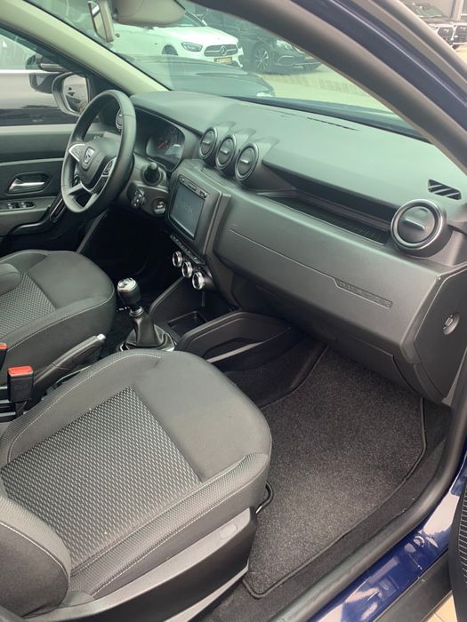 RENAULT DUSTER 1,5 дізешь 4*4