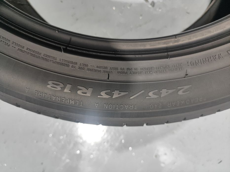 2 pneus semi novos Michelin 245-45R18 - Oferta da Entrega