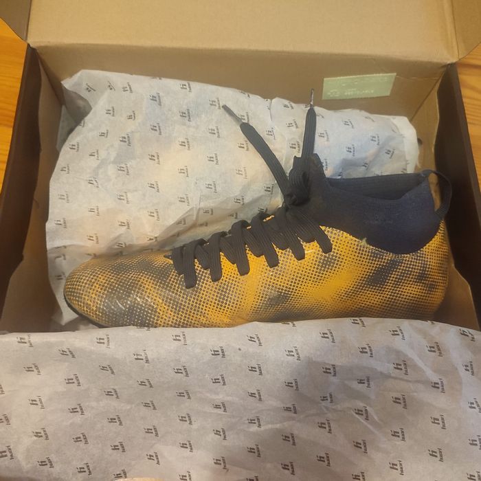 Pomarańczowe korki 38