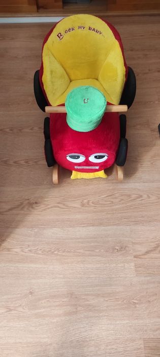 Baloiço Comboio com música