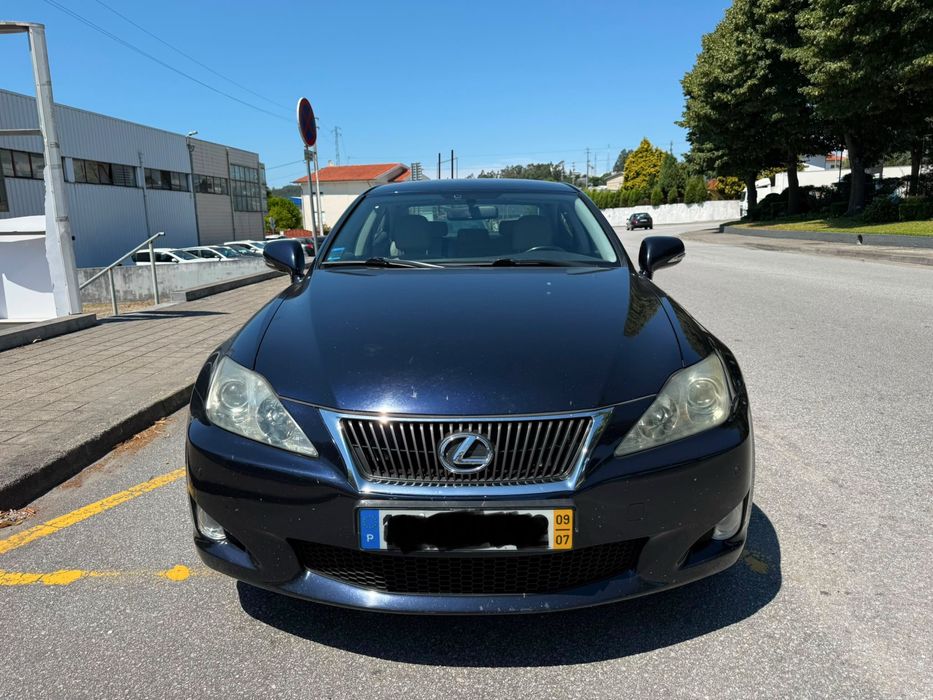 Lexus IS 220d - 2009