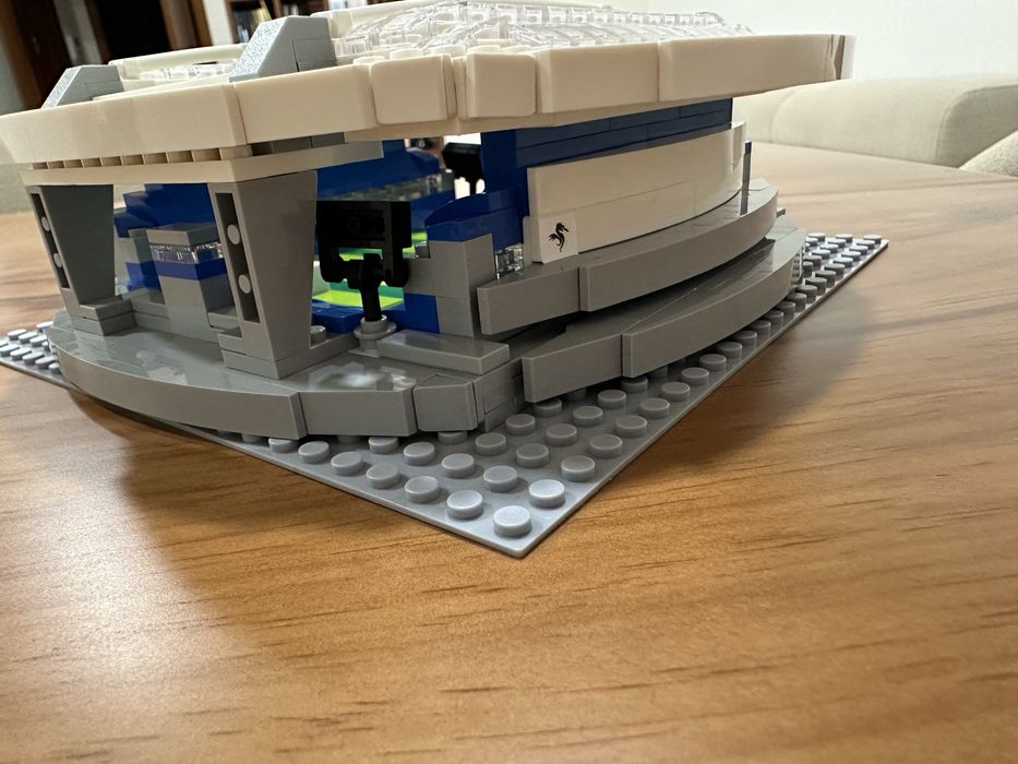 Estádio do dragão Lego