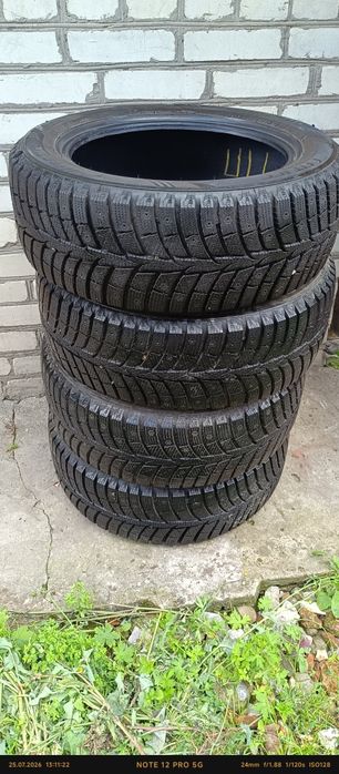 Зимові шини резина Лауфен Lauren 205/55/16 под шип