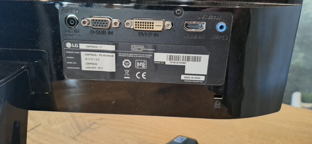 Monitor do komputera ekran 22* LG IPS LED FULL HD