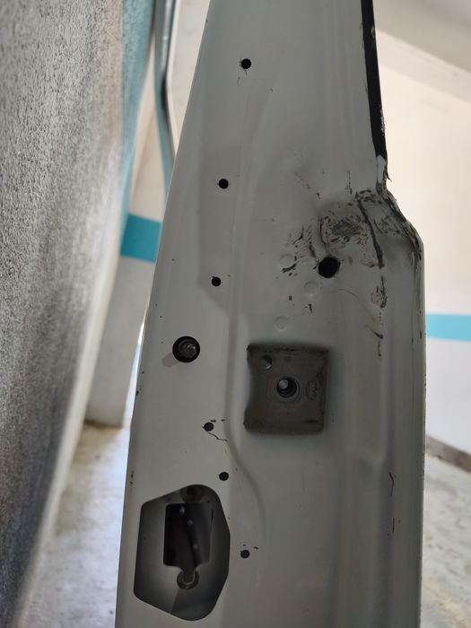 Porta frente esquerda PLATAFORMA K9 – CITROËN / PEUGEOT / OPEL / TOYOTA