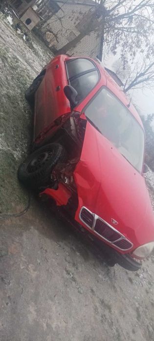 Ланос на запчастини або відновлення