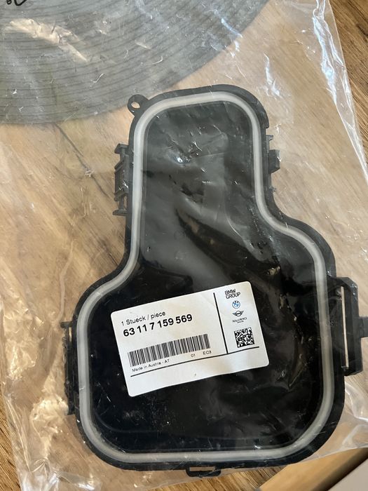 Prawa pokrywa lampy BMW E9x NOWA