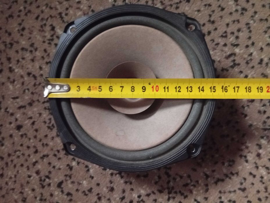 Продам динаміки. Ціна за пару.