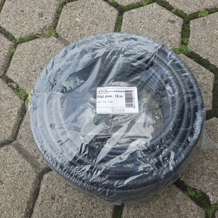 Шланг підкачки броньований.